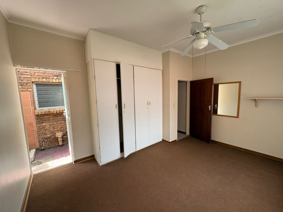 To Let 3 Bedroom Property for Rent in Safari Gardens North West